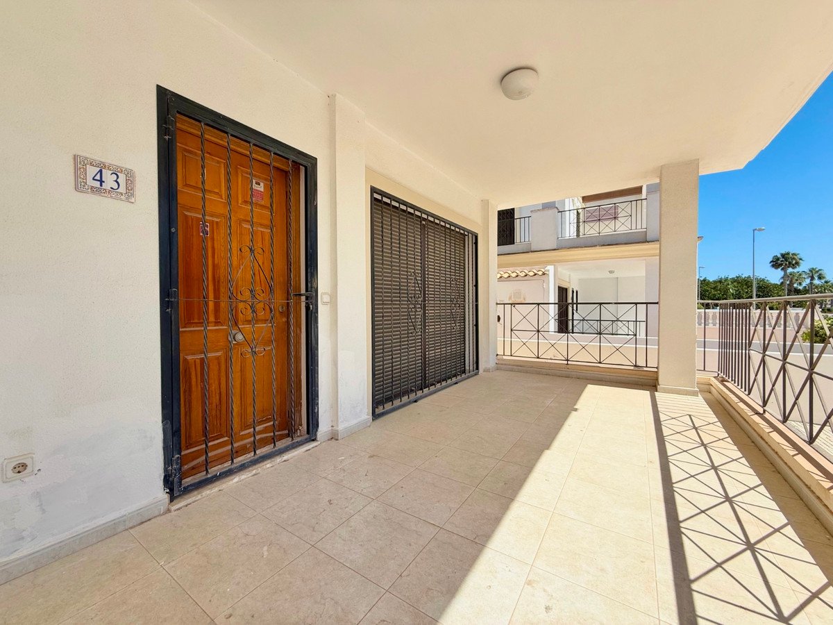 3 Bed Semi-Detached House in Ciudad Quesada