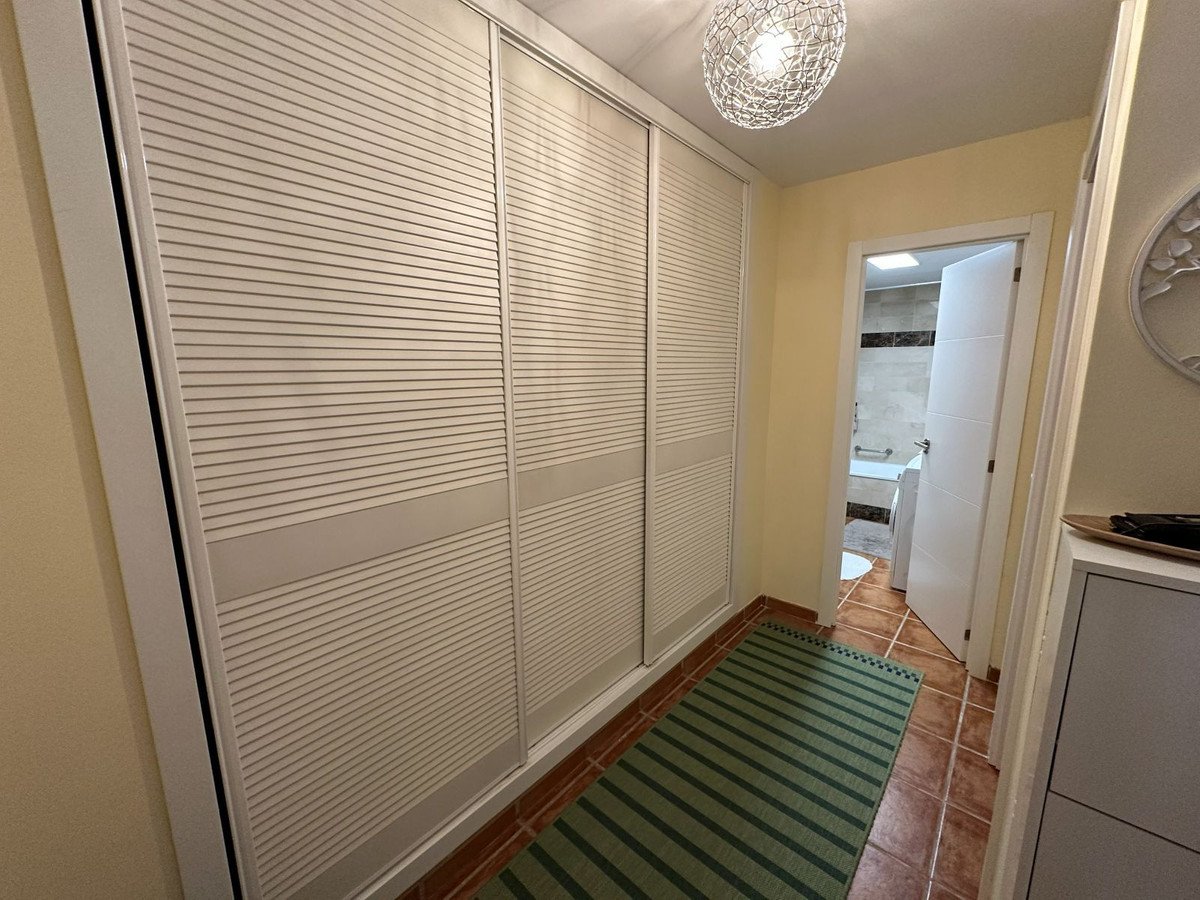 1 Bed Middle Floor Apartment in Benahavís