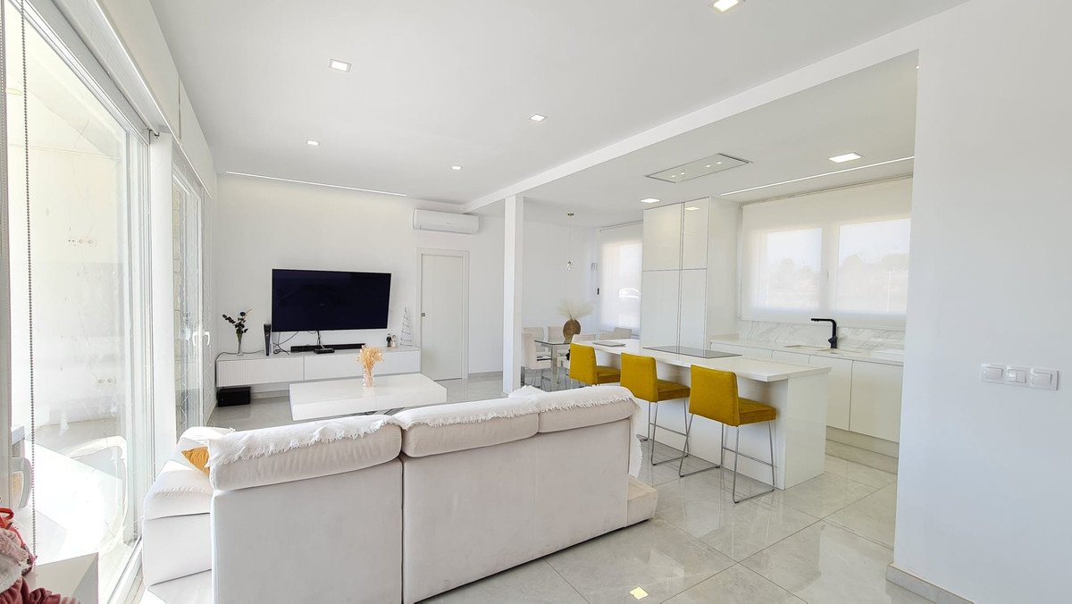3 Bed Detached Villa in Pinoso