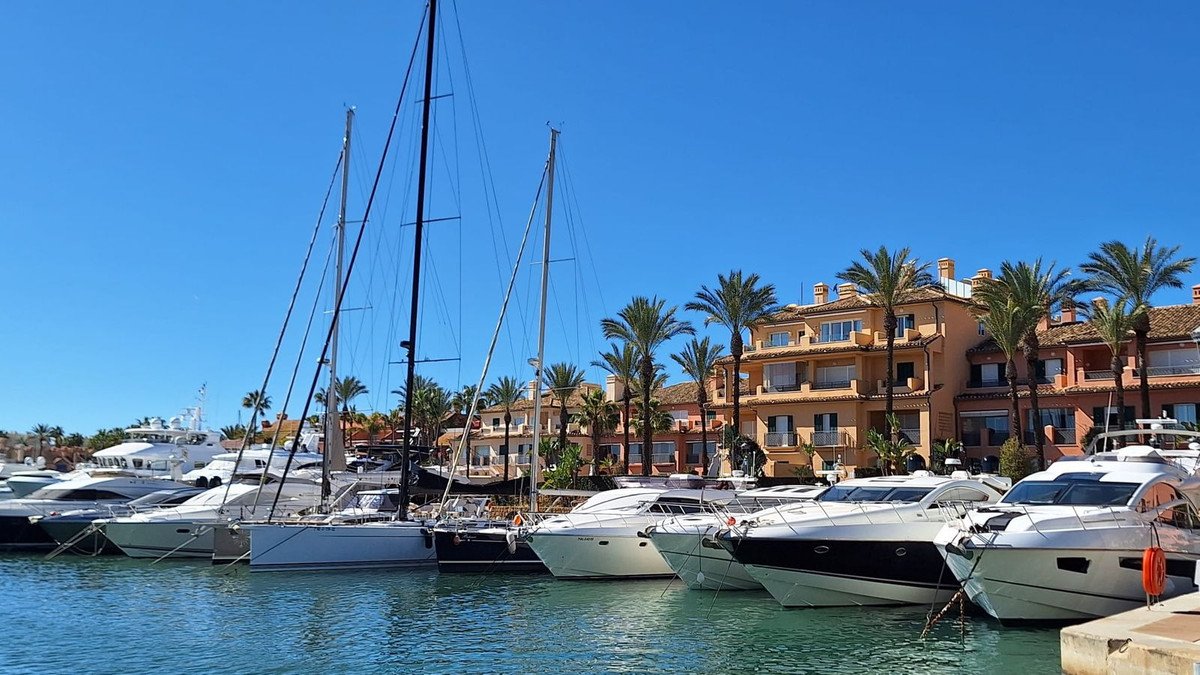 2 Bed Ground Floor Apartment in La Alcaidesa