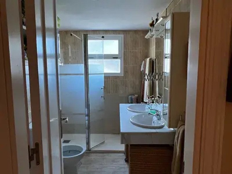 2 Bed Middle Floor Apartment in Mijas Costa