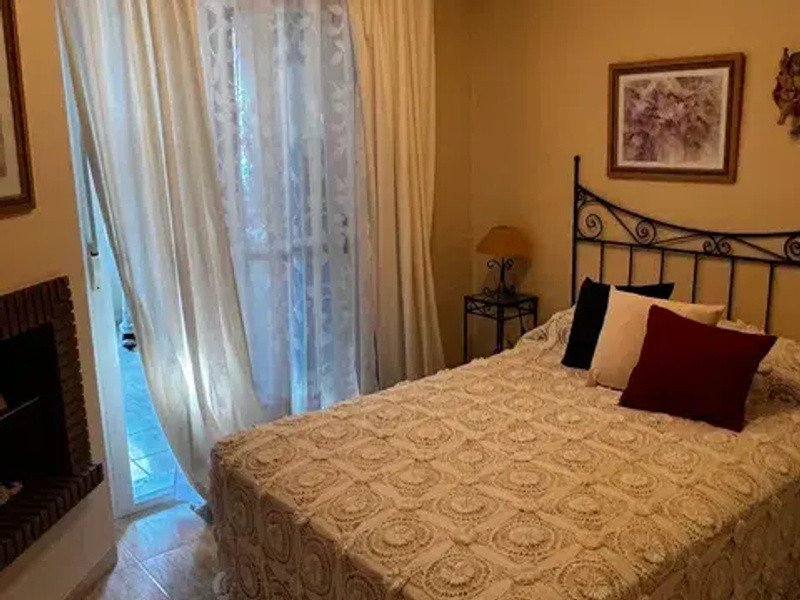 2 Bed Middle Floor Apartment in Mijas Costa