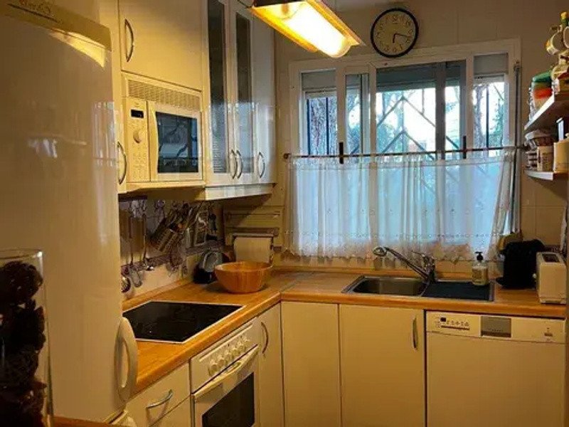 2 Bed Middle Floor Apartment in Mijas Costa