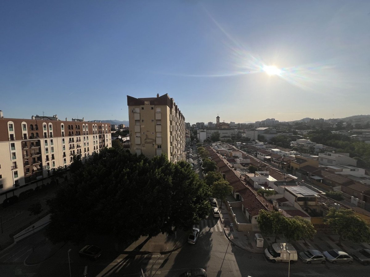 3 Bed Middle Floor Apartment in Málaga