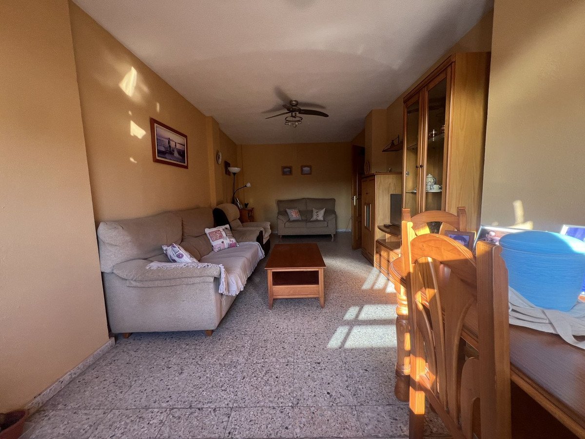 3 Bed Middle Floor Apartment in Málaga
