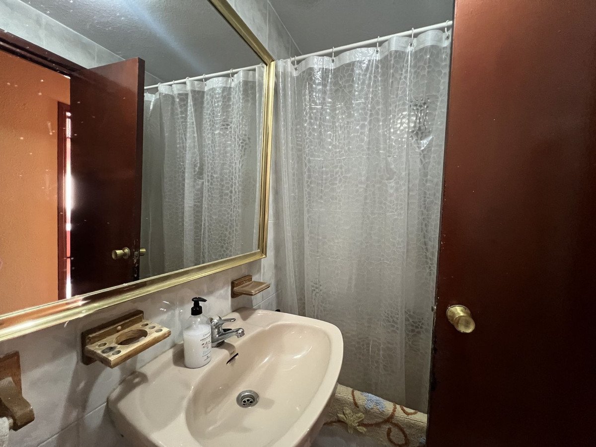 3 Bed Middle Floor Apartment in Málaga