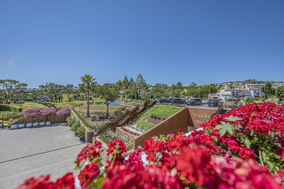 4 Bed Residential Plot in La Cala Golf