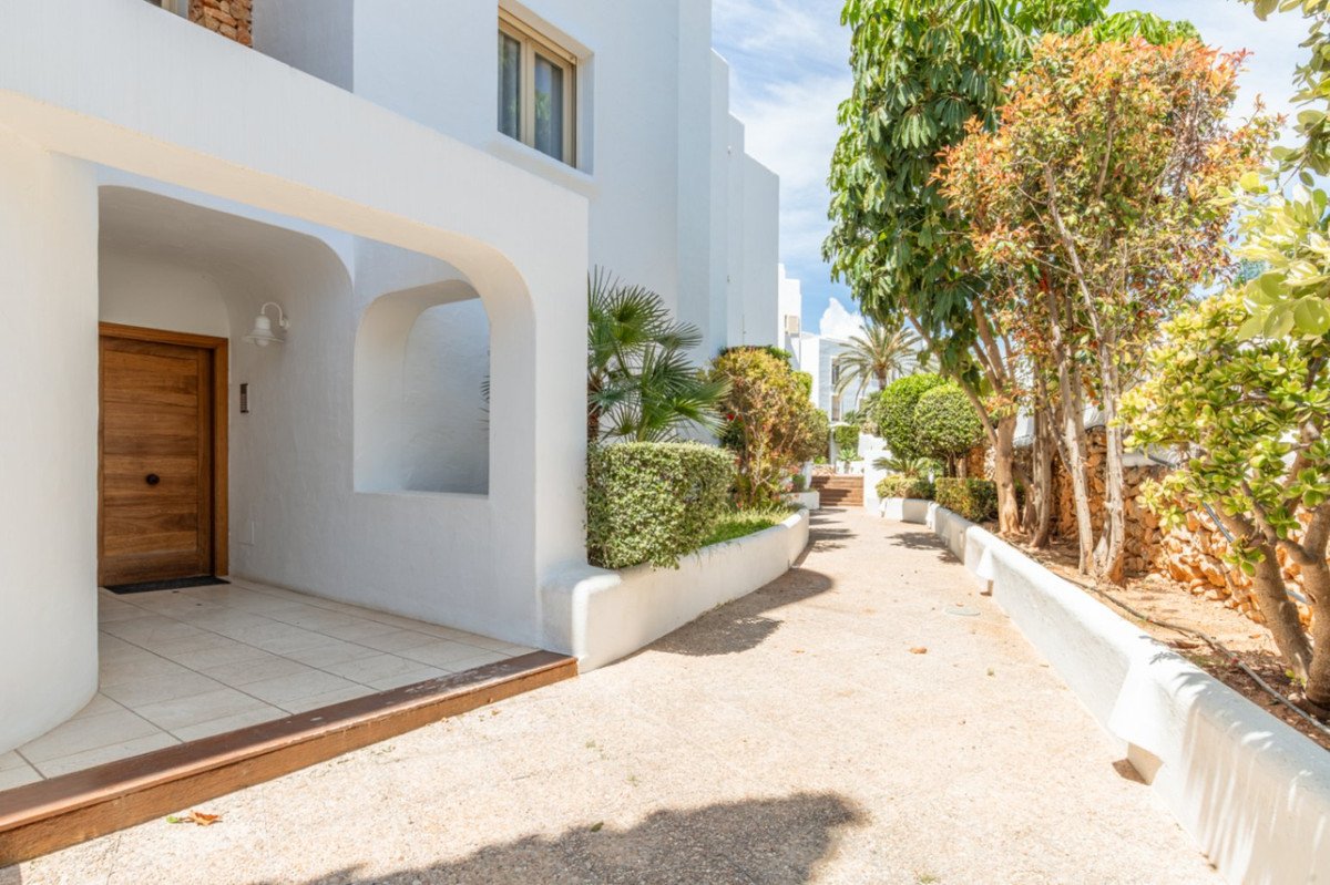 3 Bed Ground Floor Apartment in Moraira