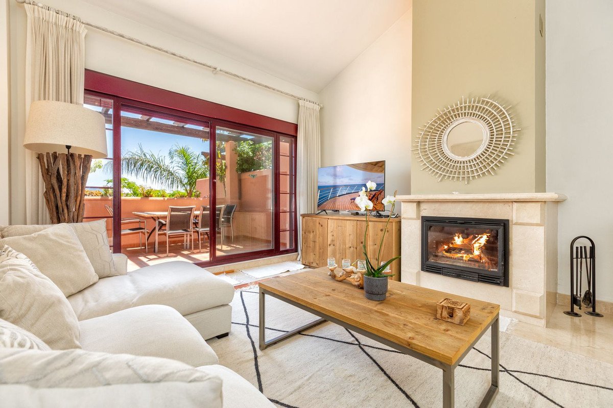 3 Bed Penthouse Duplex in La Mairena