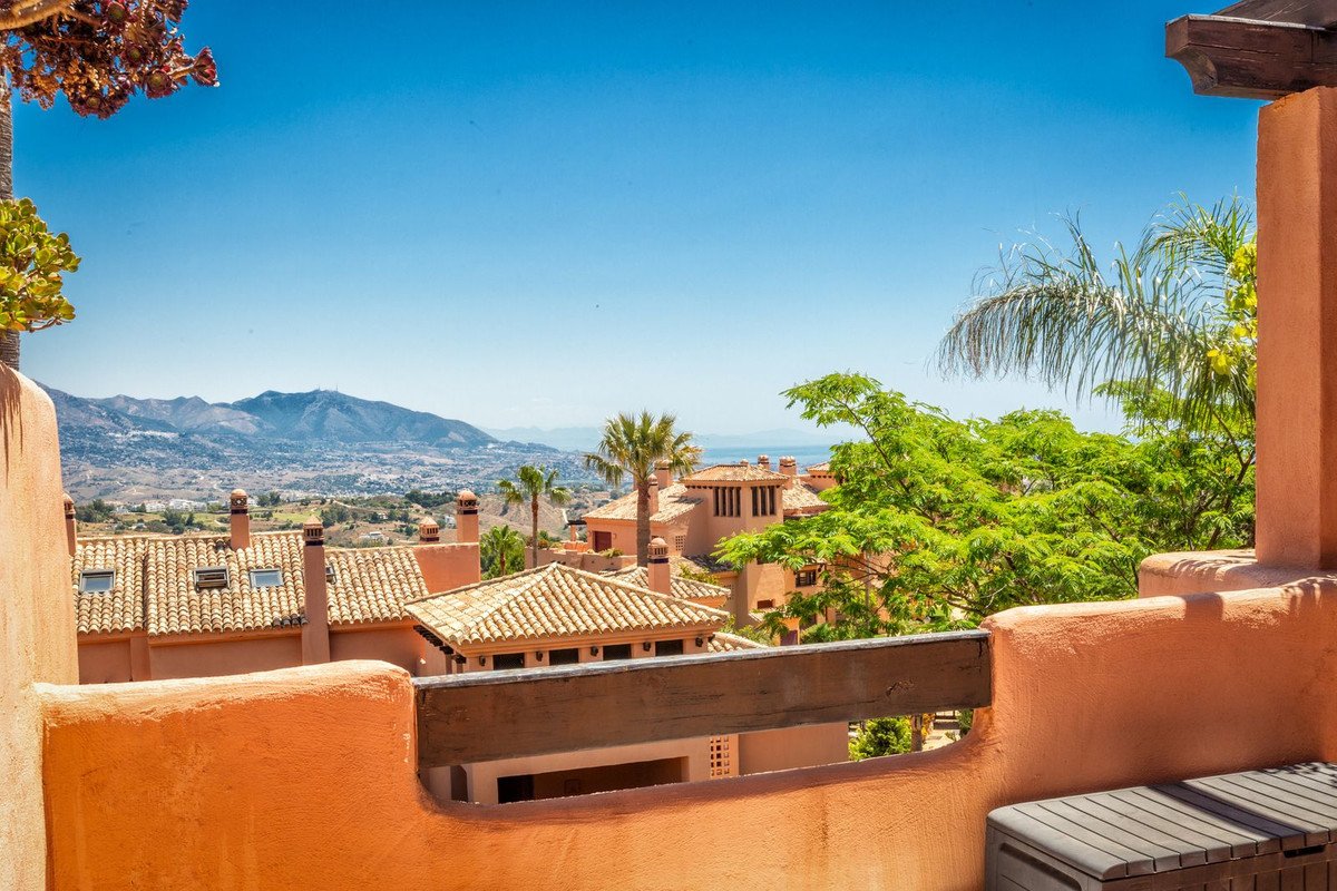 3 Bed Penthouse Duplex in La Mairena