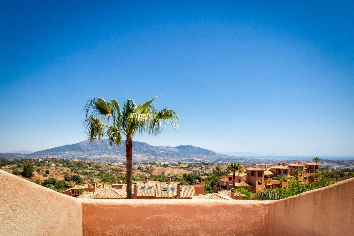 3 Bed Penthouse Duplex in La Mairena