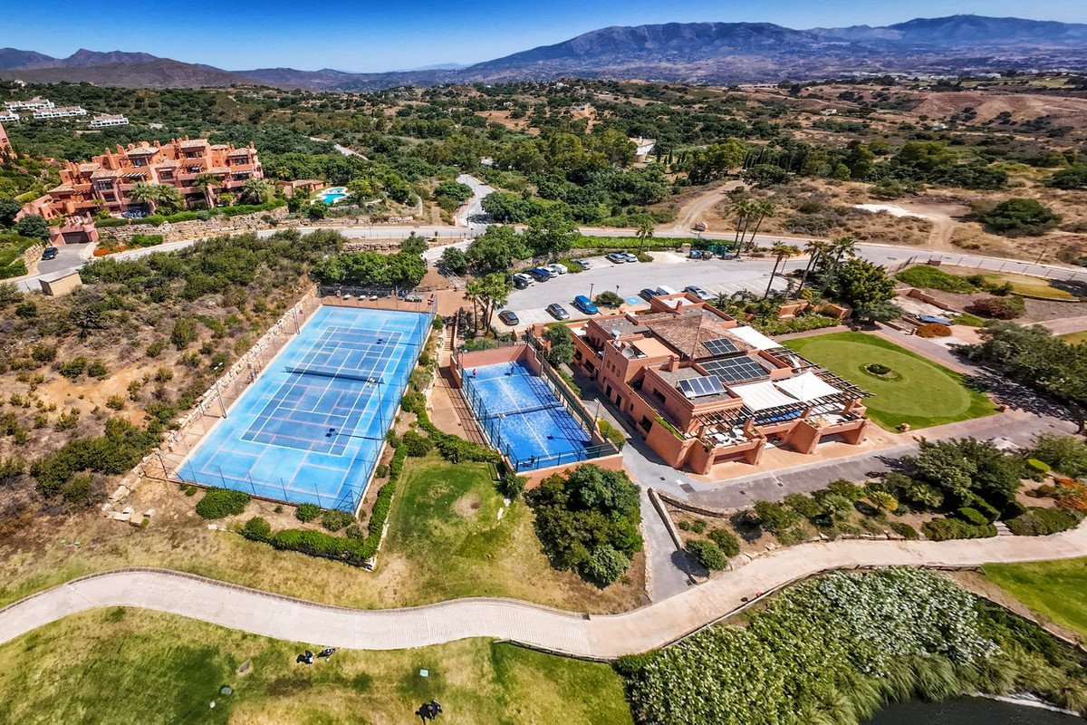 3 Bed Penthouse Duplex in La Mairena