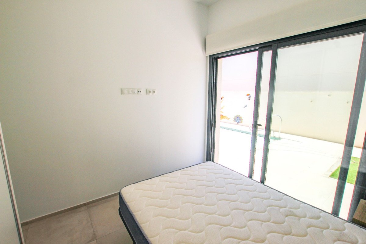 3 Bed Detached Villa in Finestrat