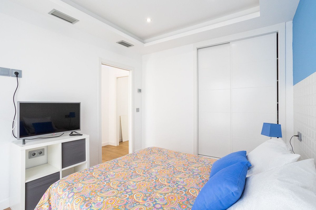 7 Bed Detached Villa in Los Alcazares