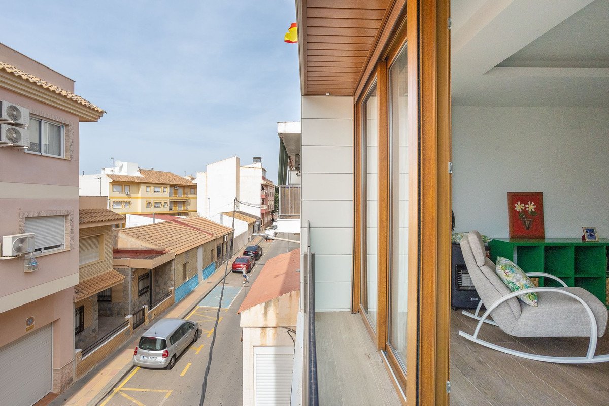 7 Bed Detached Villa in Los Alcazares