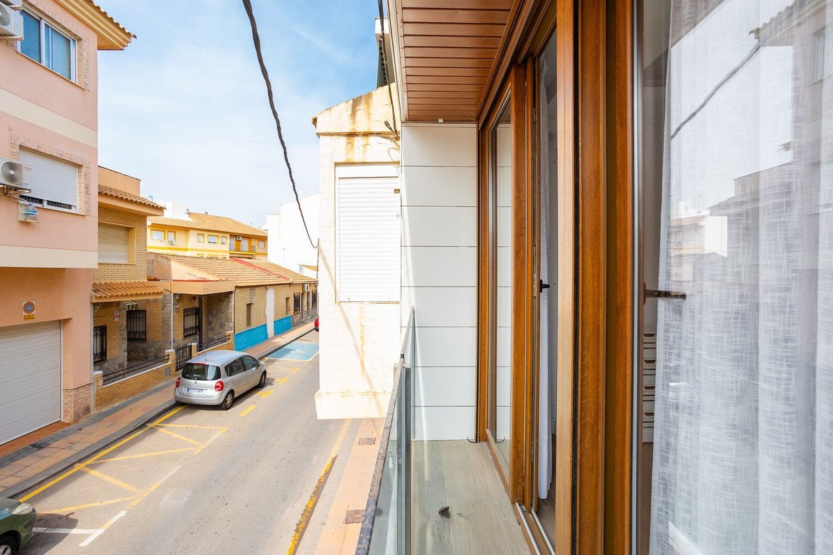 7 Bed Detached Villa in Los Alcazares