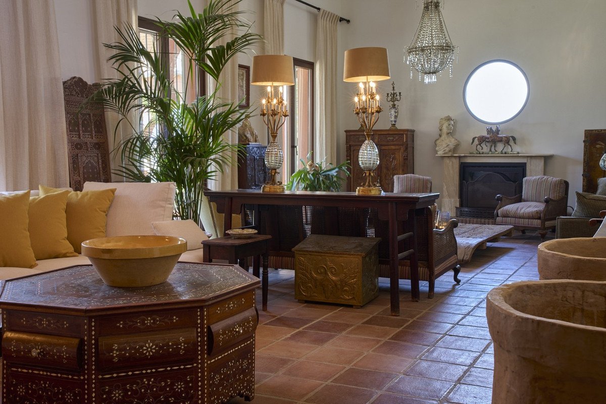5 Bed Detached Villa in Comares
