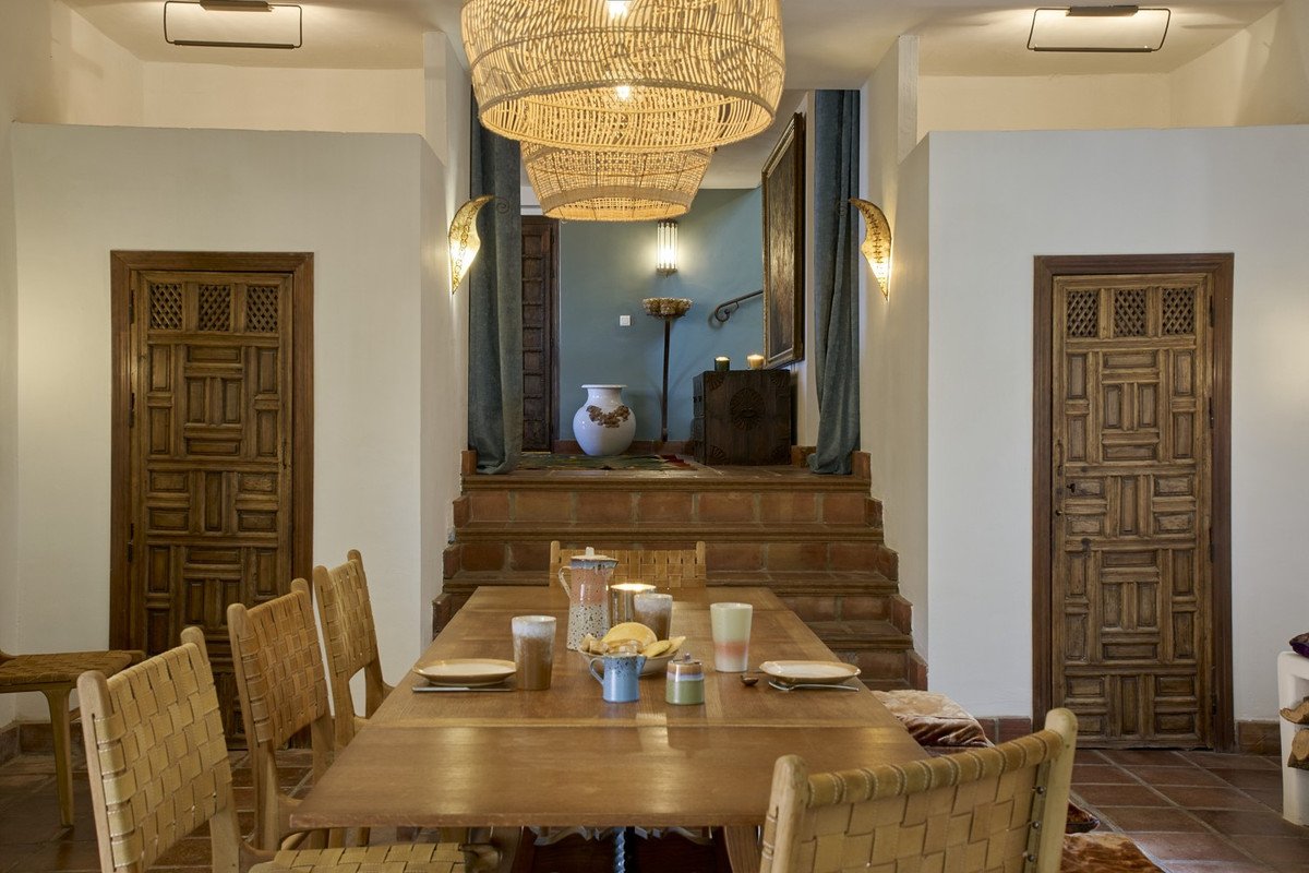 5 Bed Detached Villa in Comares