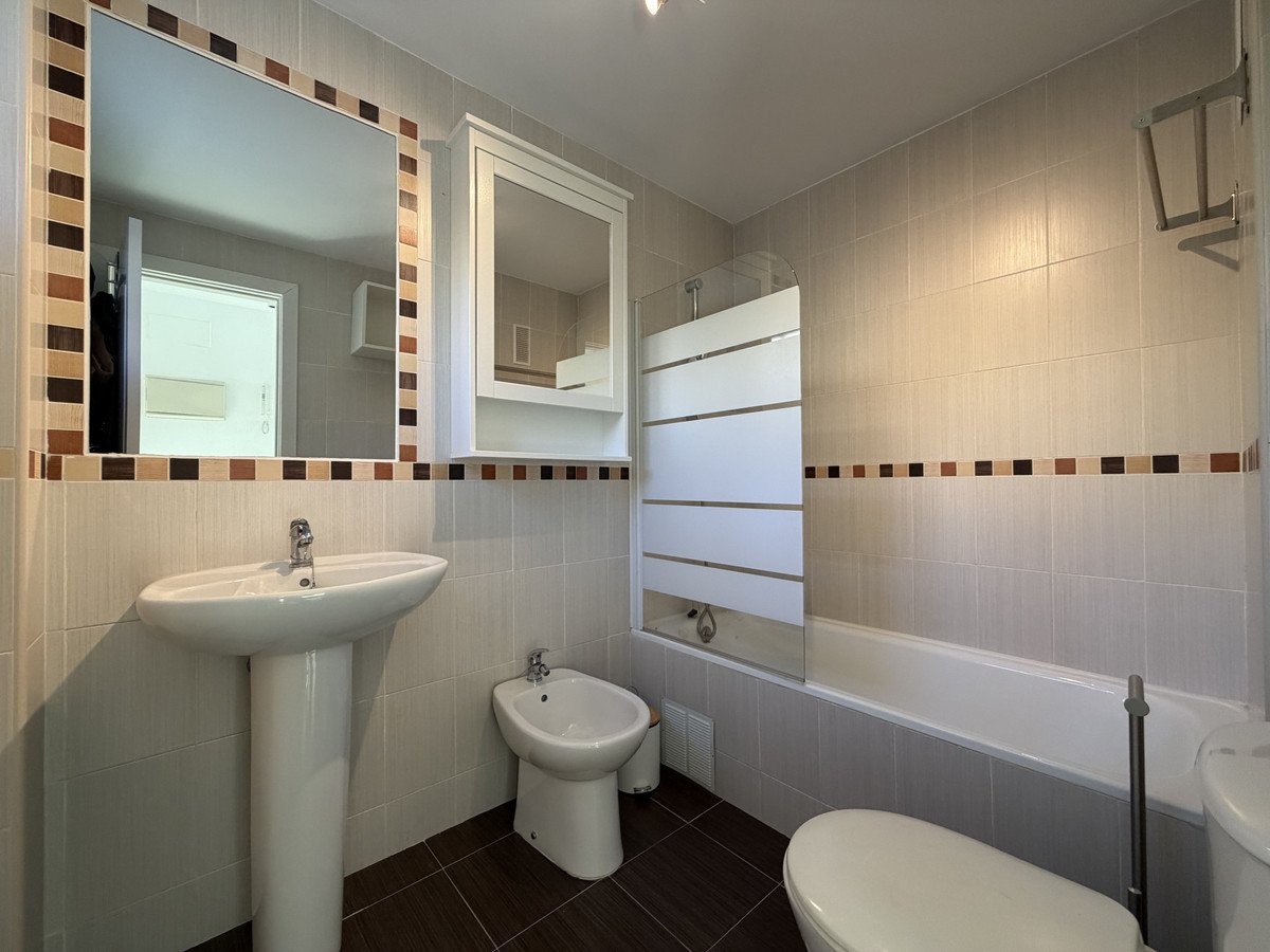 2 Bed Penthouse in Doña Julia