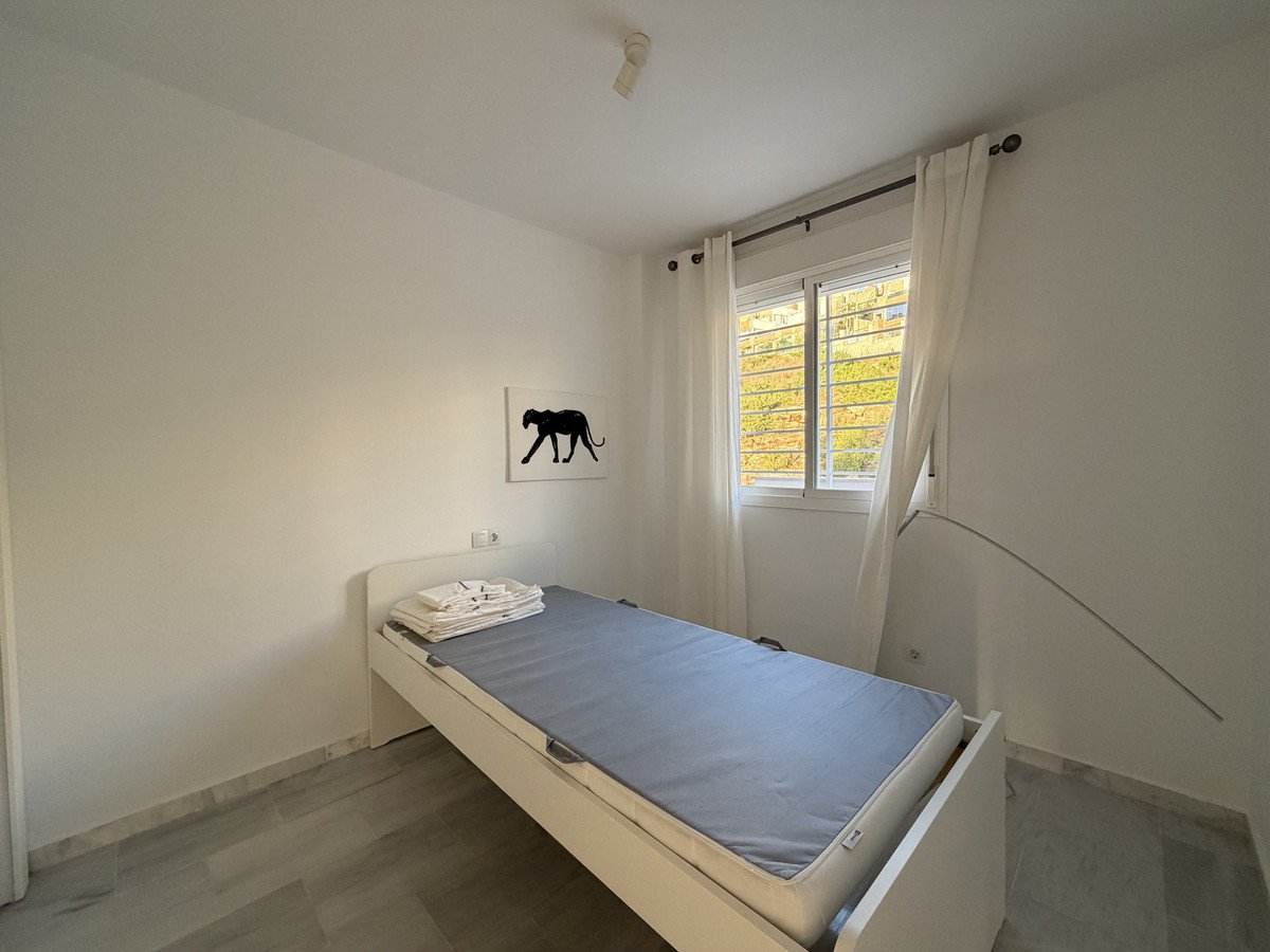 2 Bed Penthouse in Doña Julia