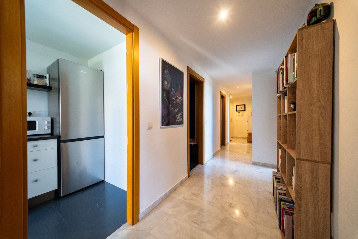 3 Bed Middle Floor Apartment in Riviera del Sol
