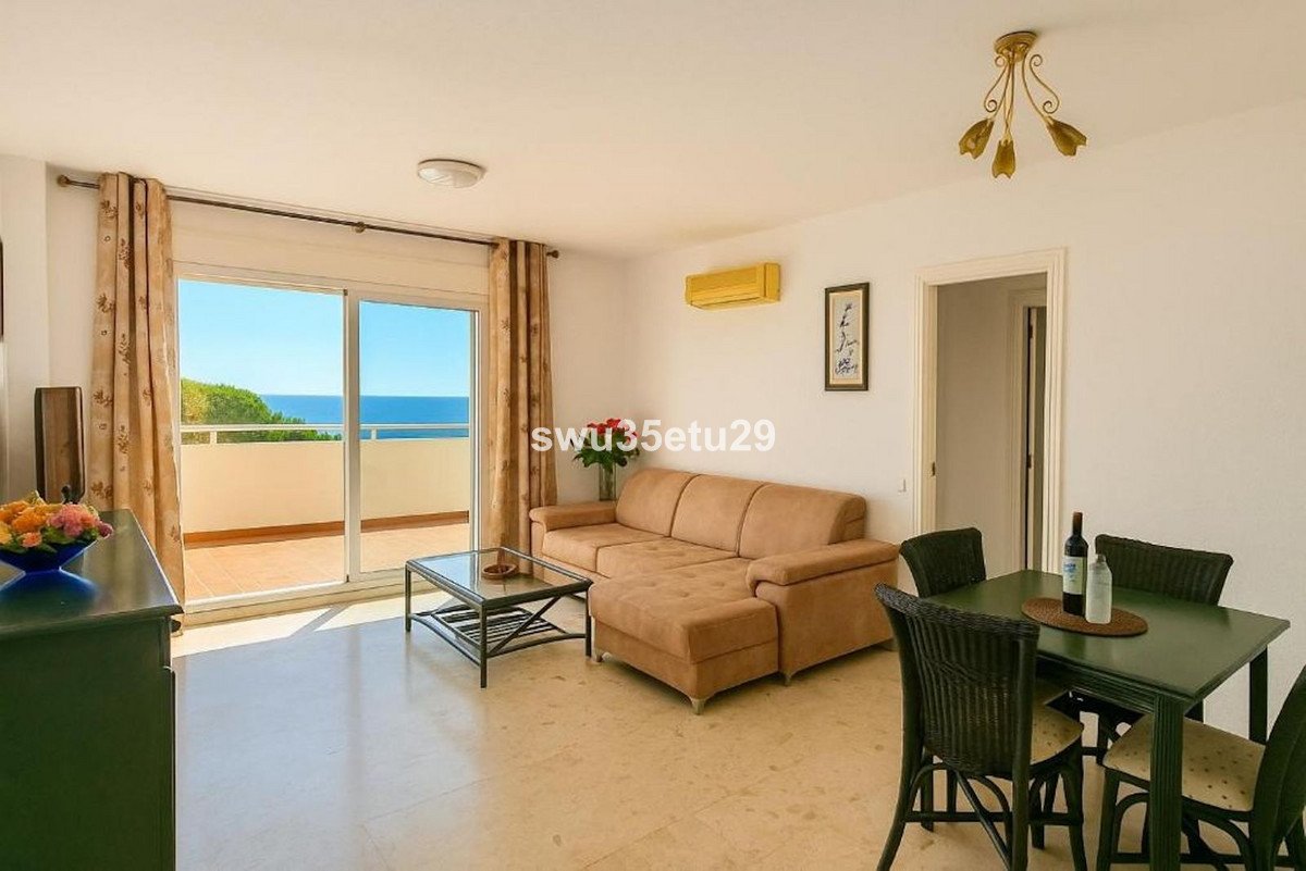 1 Bed Top Floor Apartment in Fuengirola