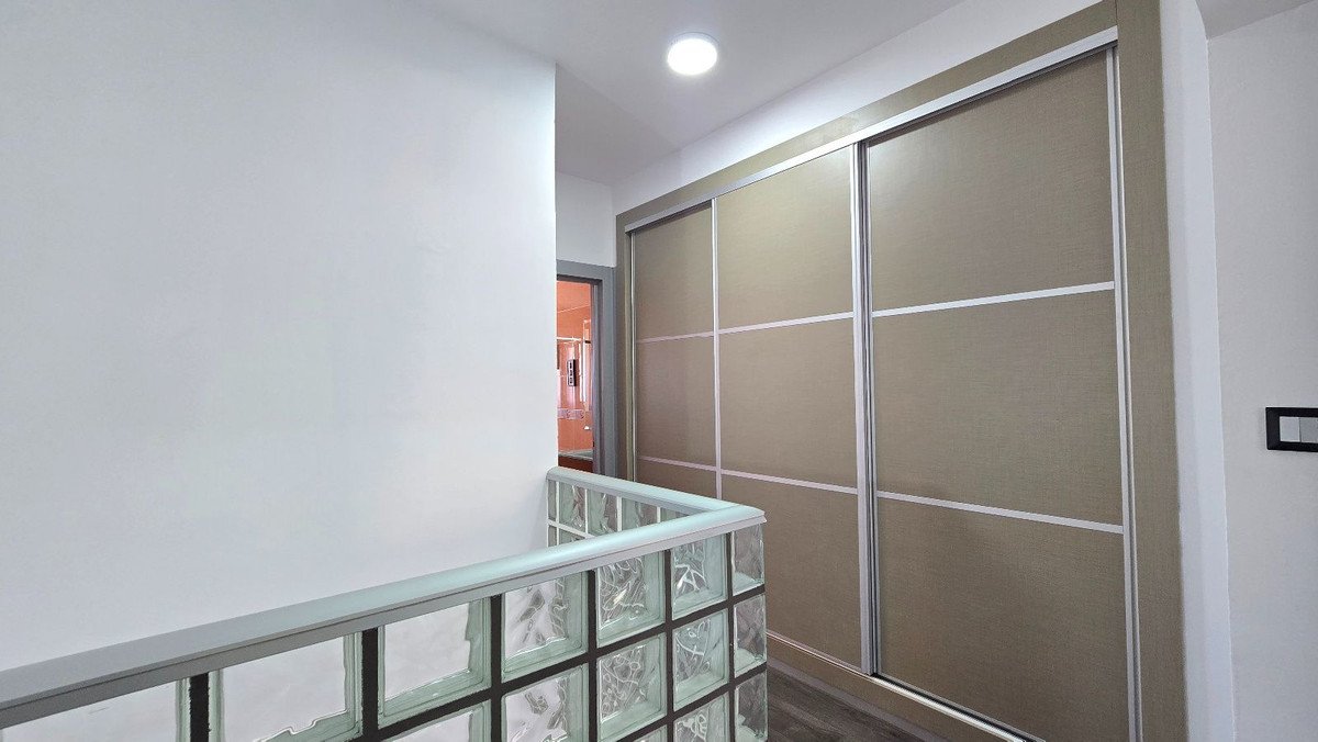 3 Bed Duplex in La Carihuela