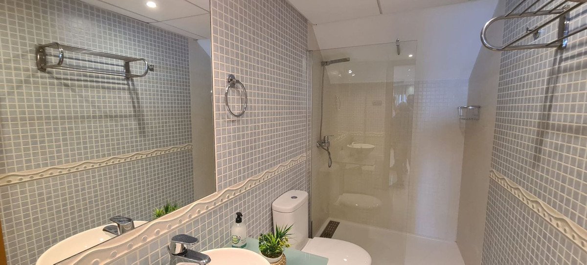3 Bed Penthouse in Higueron