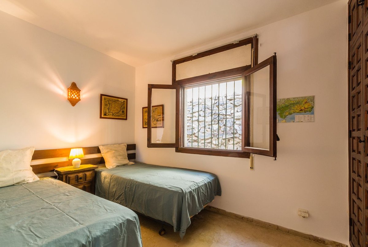 3 Bed Detached Villa in Almuñecar