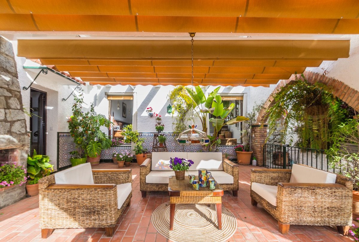 3 Bed Detached Villa in Almuñecar