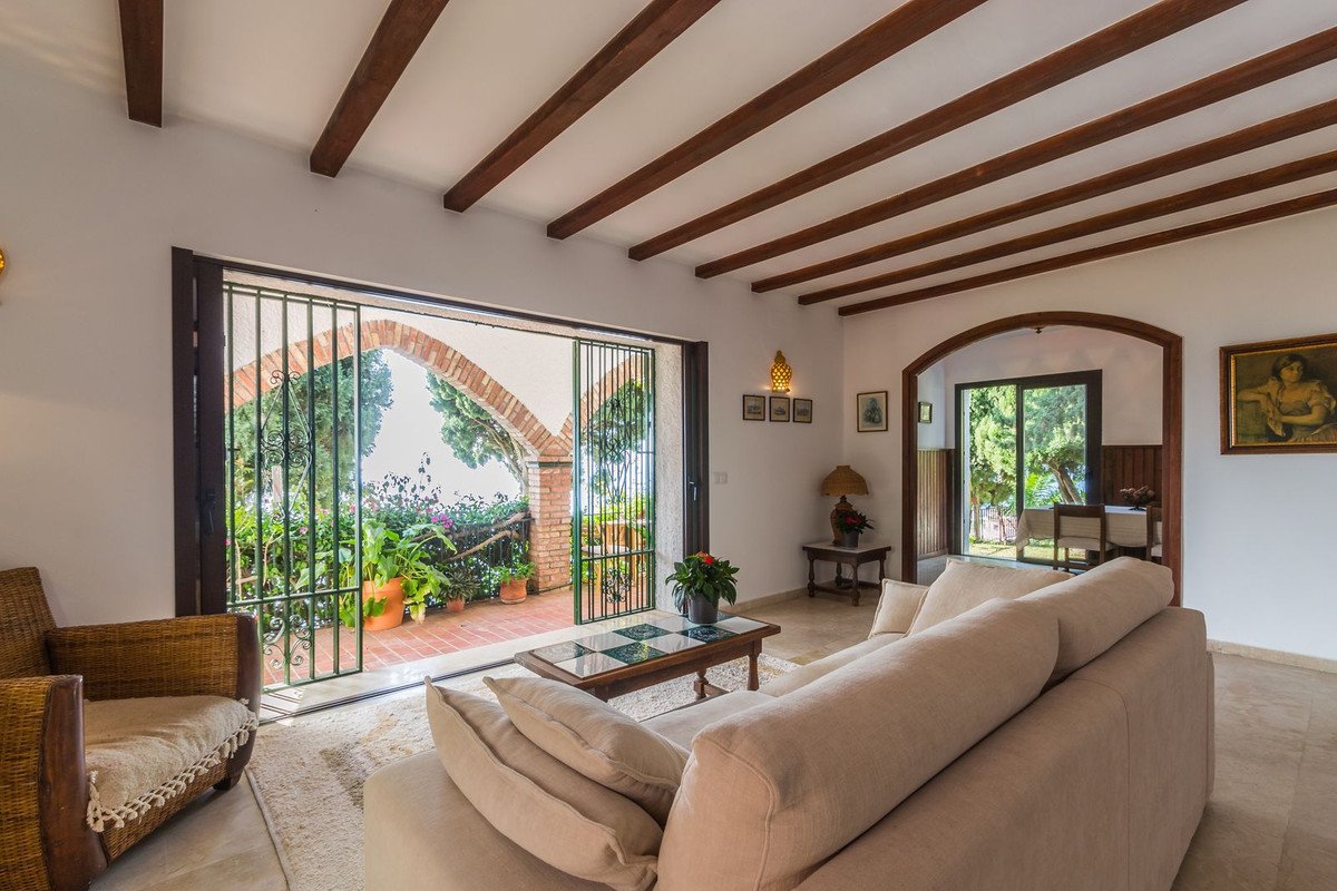 3 Bed Detached Villa in Almuñecar