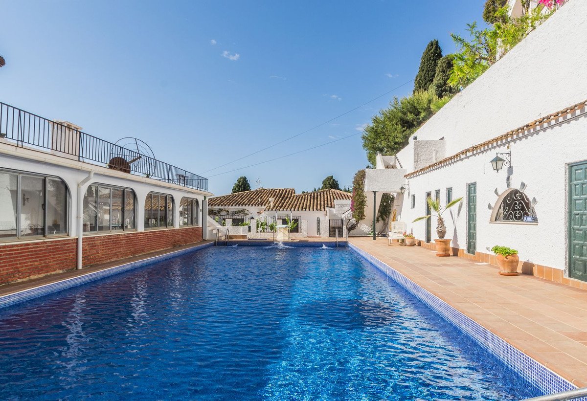 3 Bed Detached Villa in Almuñecar