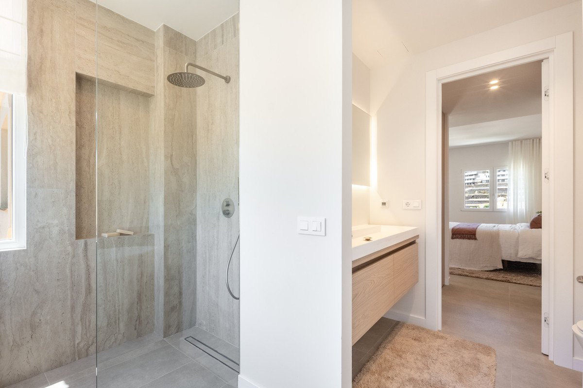 3 Bed Duplex in Benahavís