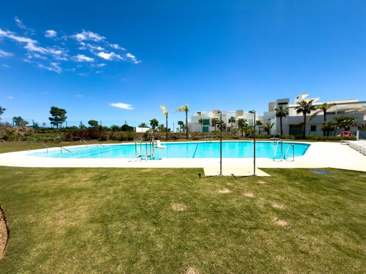 3 Bed Ground Floor Apartment in Marbella