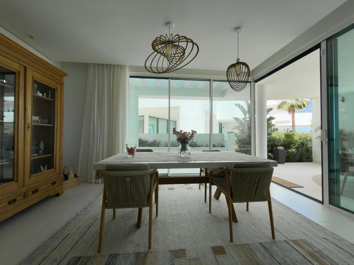 3 Bed Ground Floor Apartment in Marbella