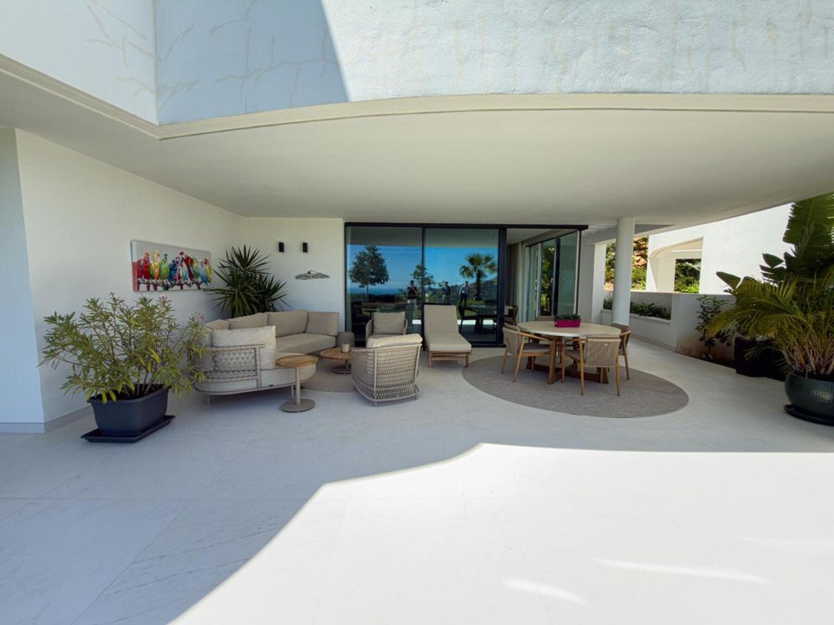 3 Bed Ground Floor Apartment in Marbella