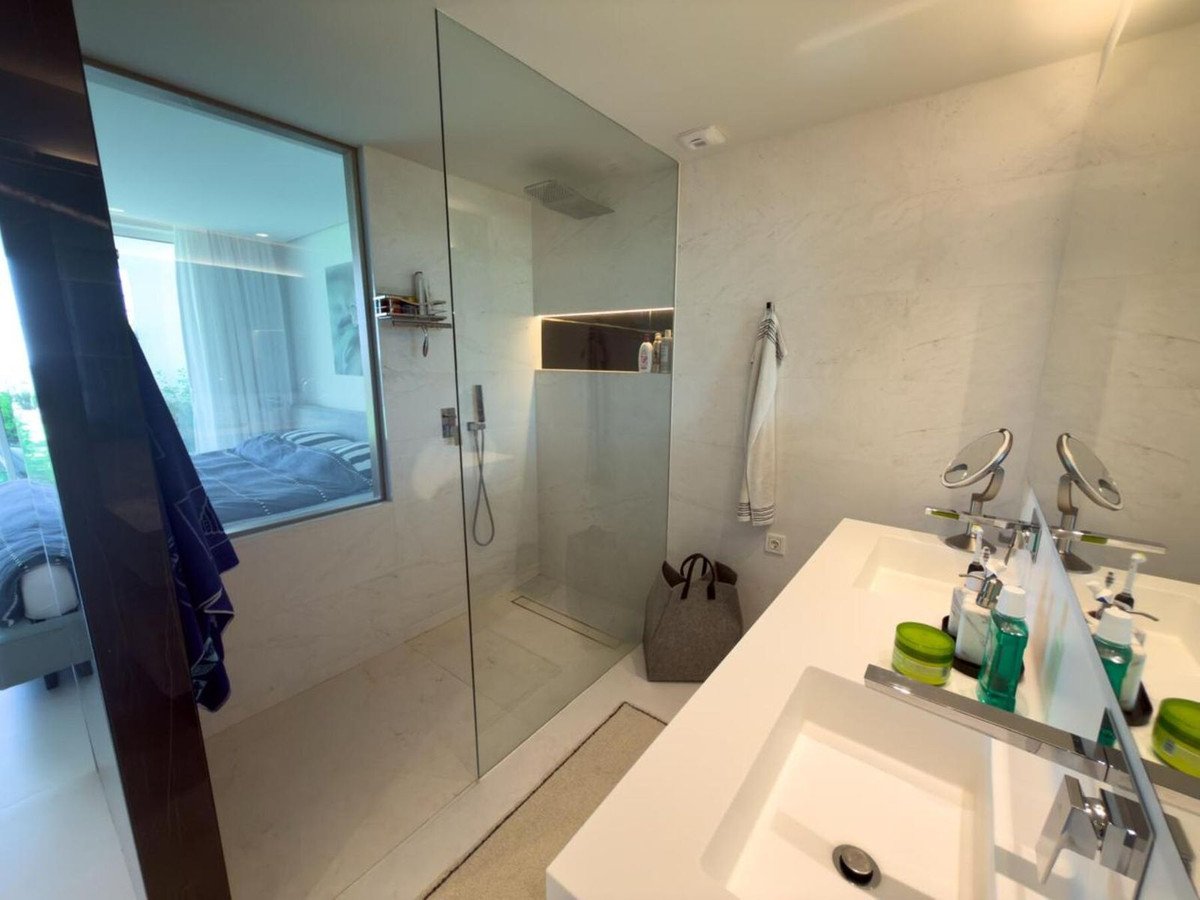 3 Bed Ground Floor Apartment in Marbella