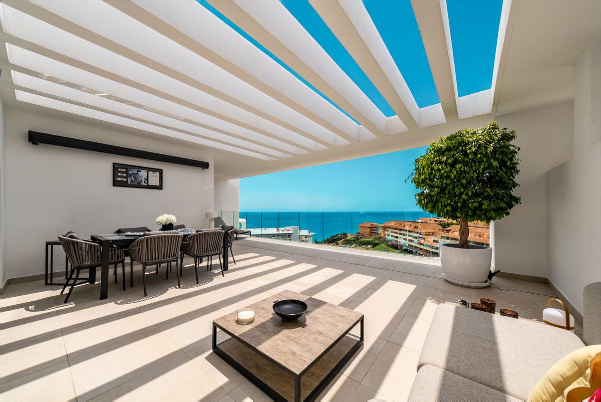 3 Bed Penthouse Duplex in Carvajal