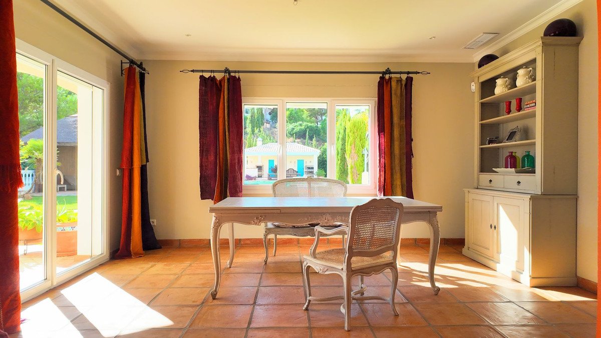 6 Bed Finca - Cortijo in Mijas