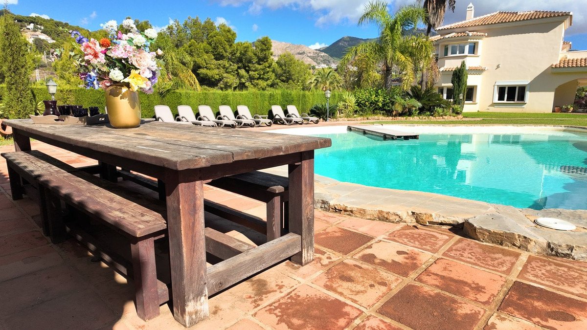 6 Bed Finca - Cortijo in Mijas