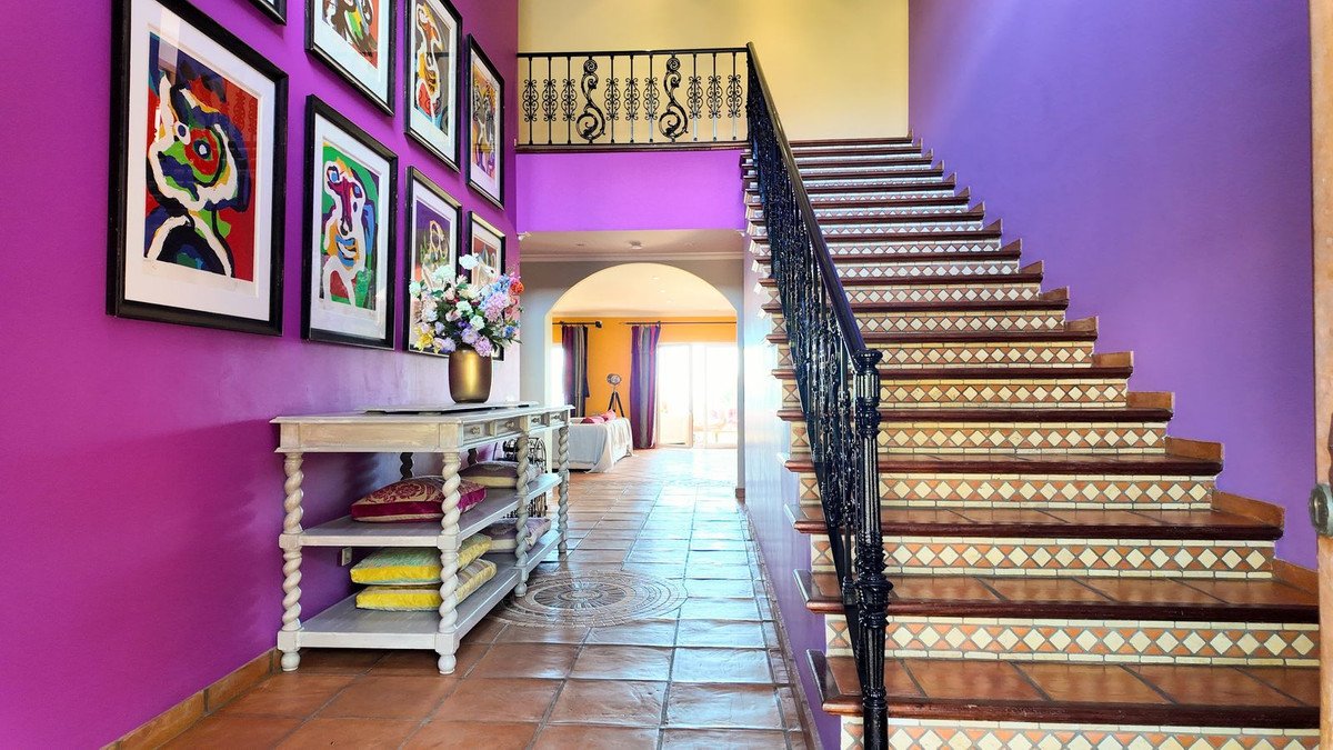 6 Bed Finca - Cortijo in Mijas