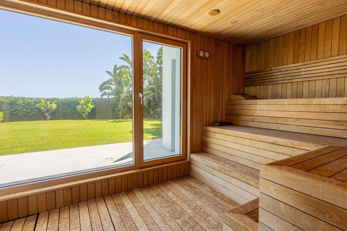 12 Bed Detached Villa in Benahavís