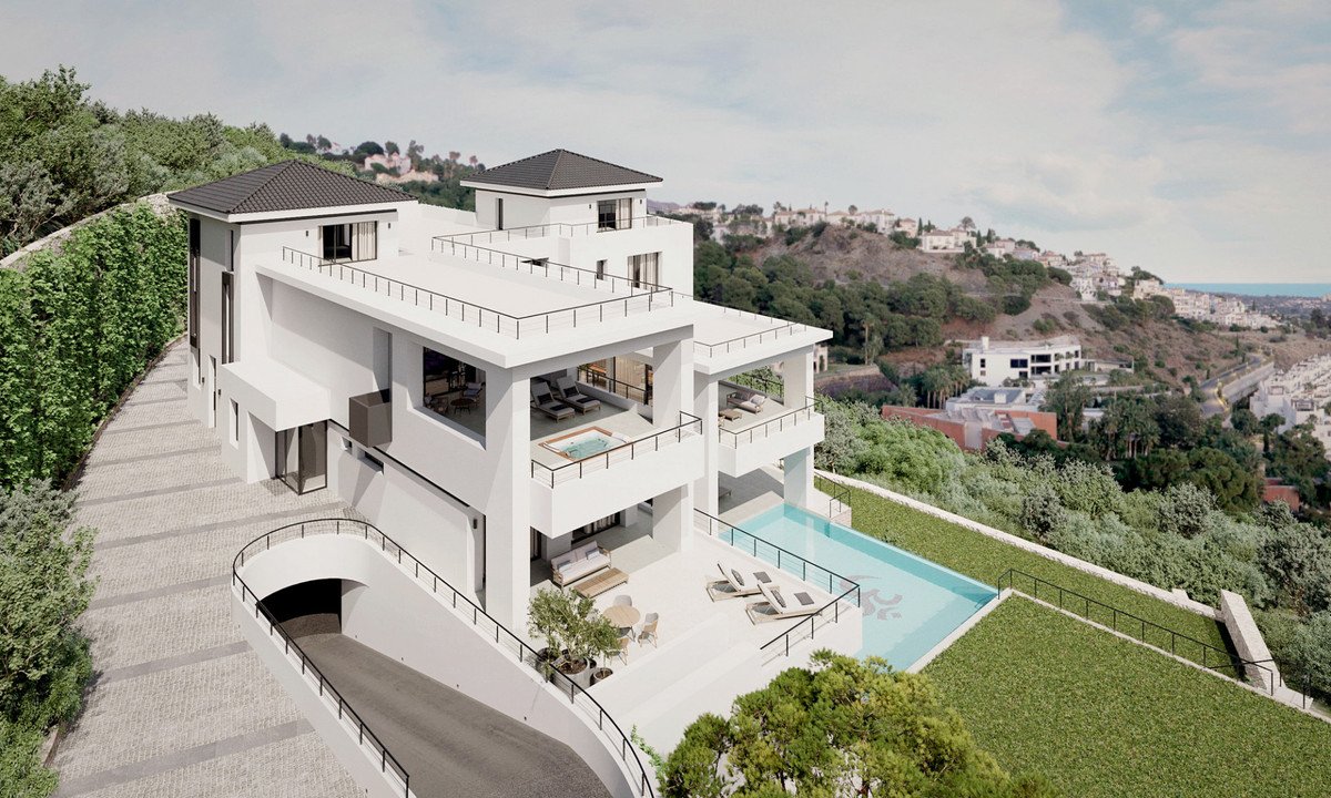 12 Bed Detached Villa in Benahavís