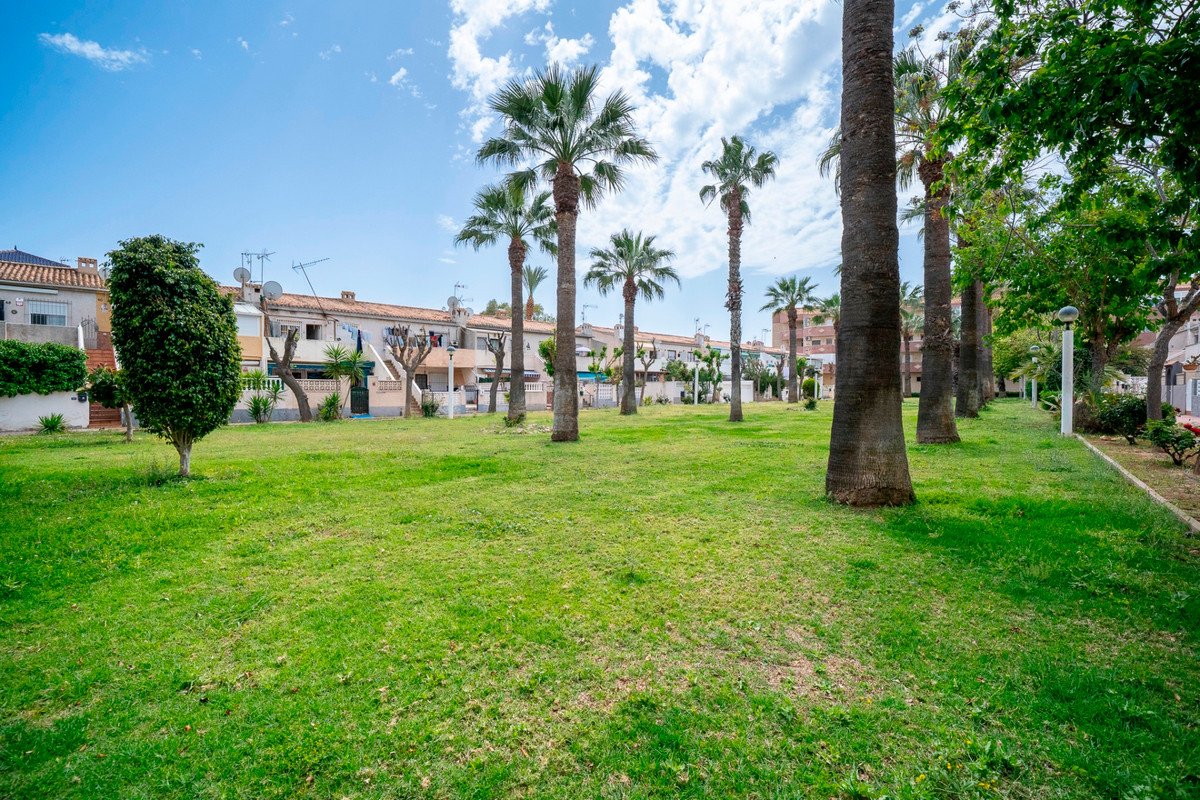 1 Bed Middle Floor Apartment in Cabo Roig