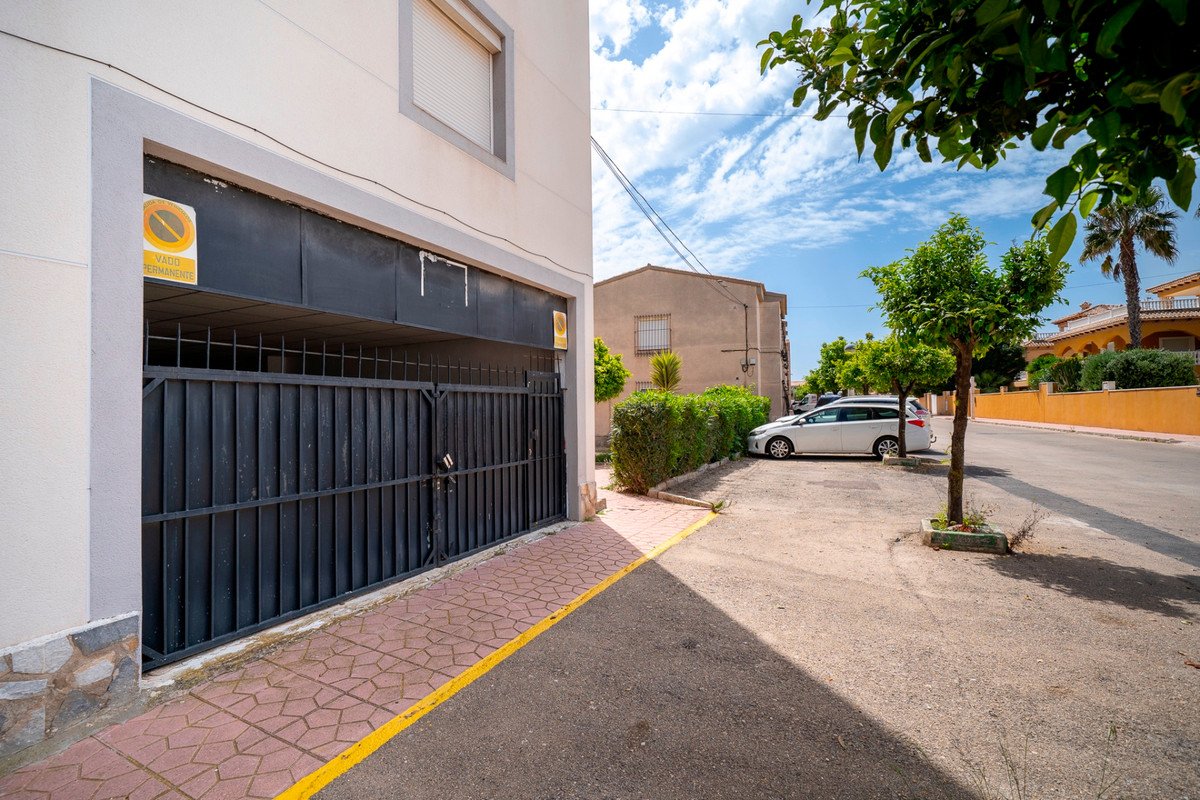1 Bed Middle Floor Apartment in Cabo Roig