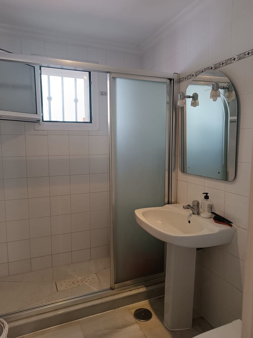 1 Bed Ground Floor Apartment in Estepona