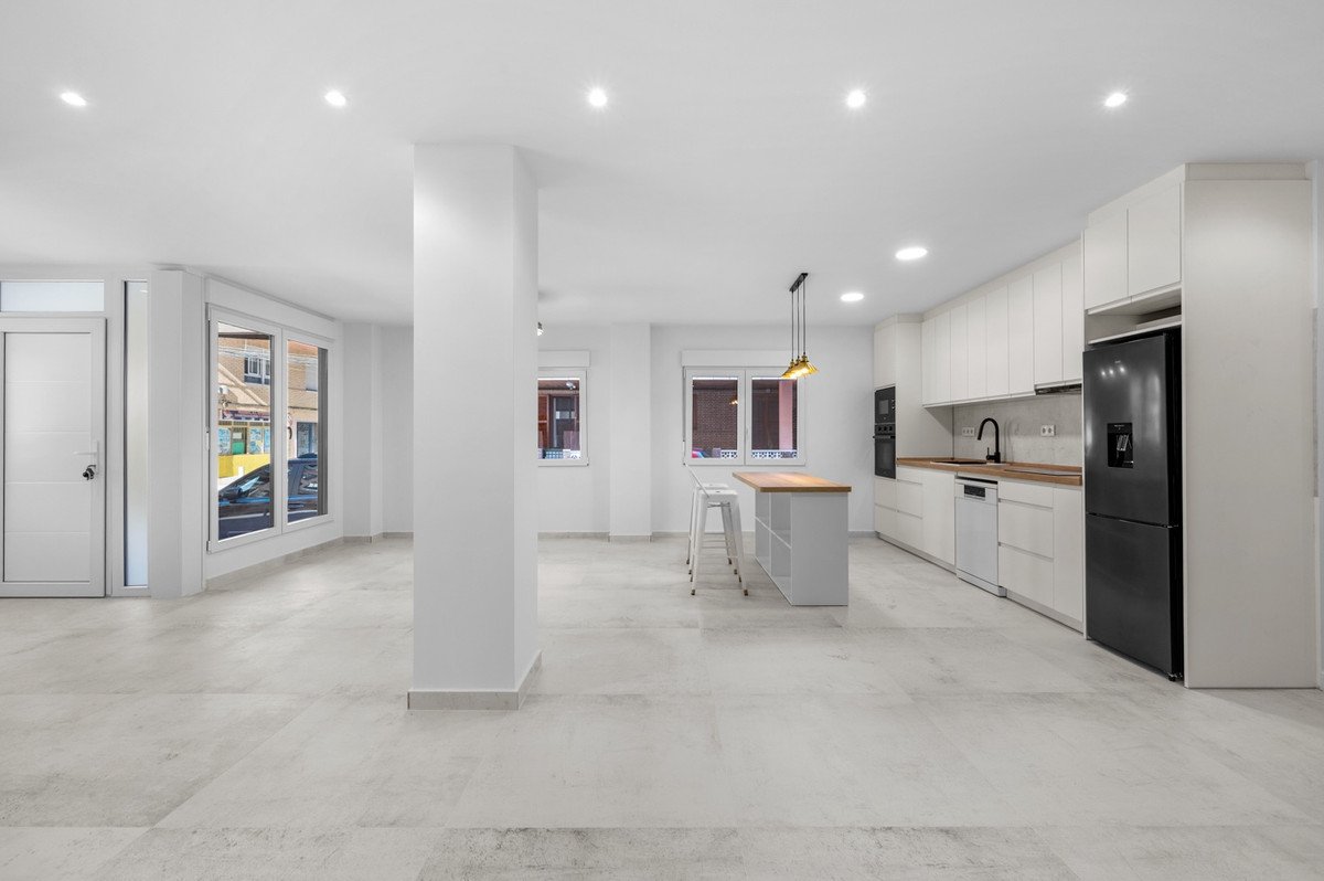 3 Bed Ground Floor Apartment in Torrevieja