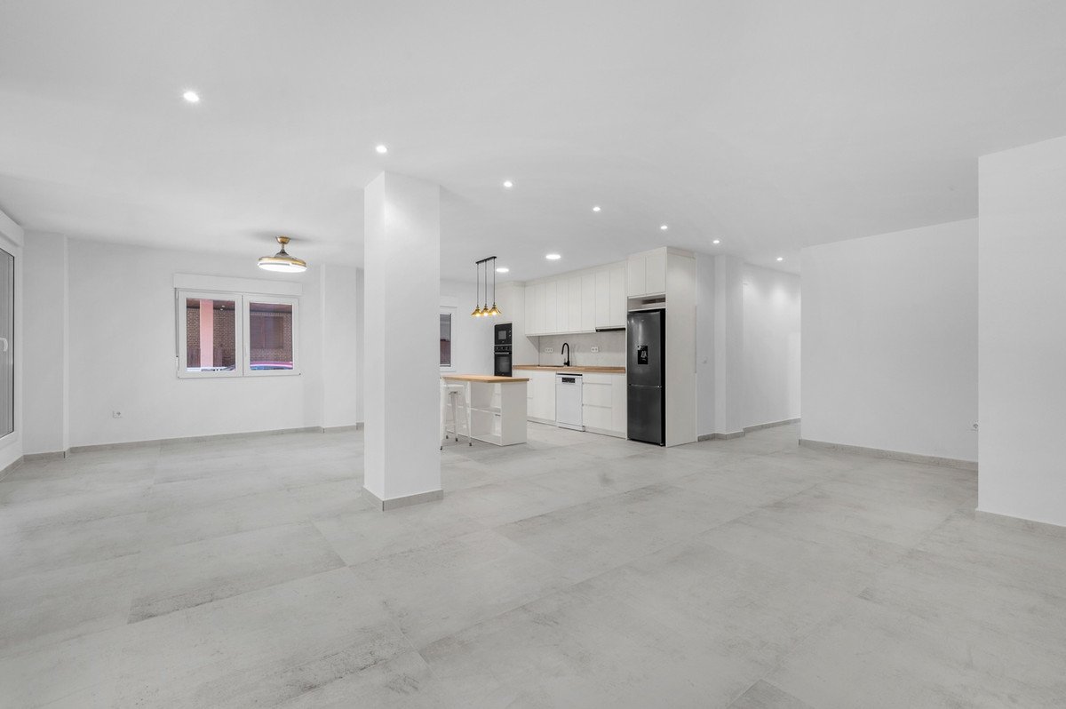 3 Bed Ground Floor Apartment in Torrevieja