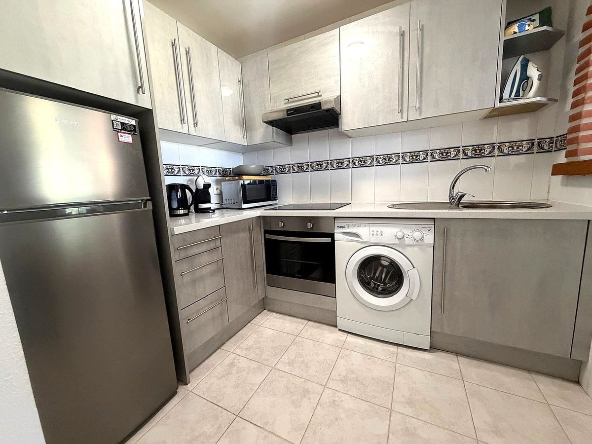 2 Bed Middle Floor Apartment in Mijas Golf