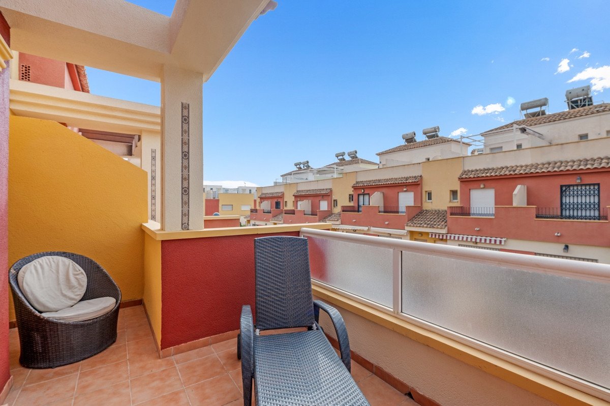 3 Bed Townhouse in Villamartin